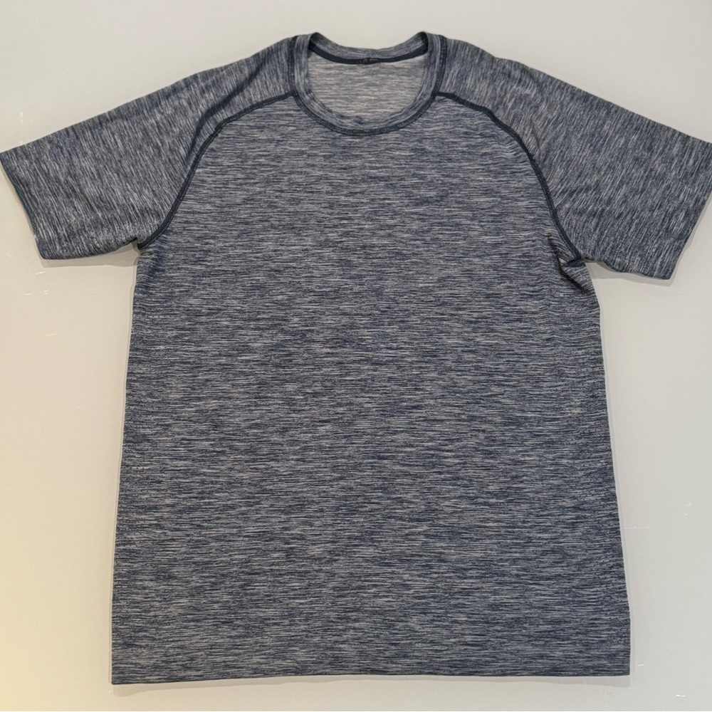 lululemon Men’s Short-Sleeve Tech Tee – Size M